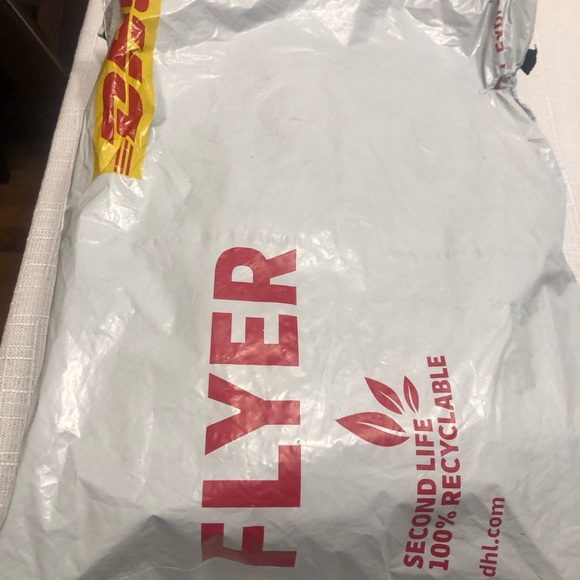 Elegant Black and Red Men's Blazer - Picture 4 of 4